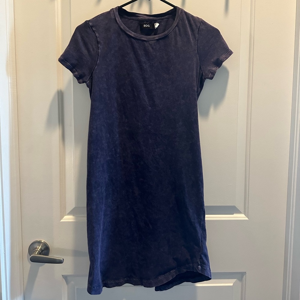 BDG t-shirt dress, size XS